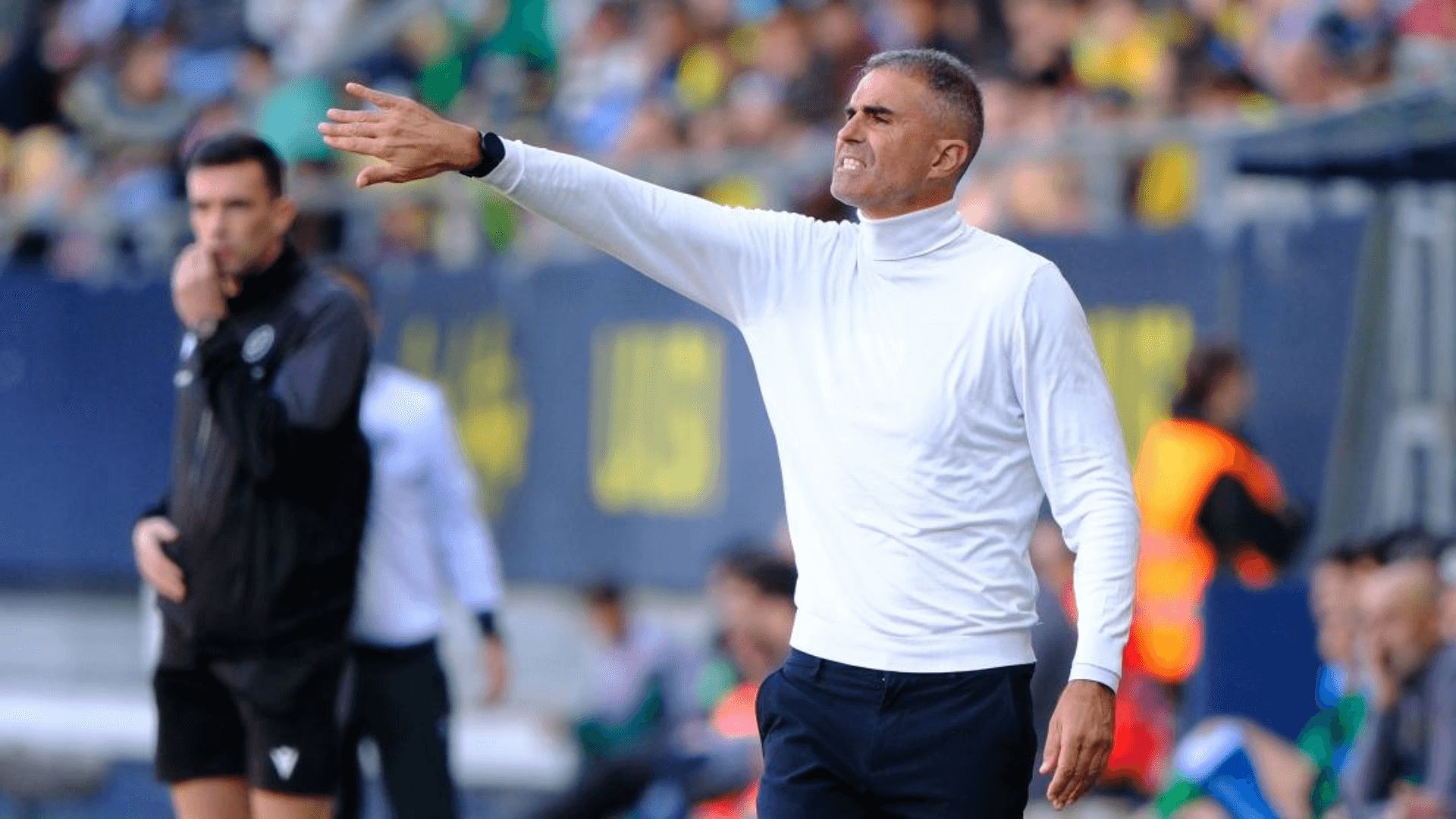 Gaizka Garitano, durante el Cádiz-Racing.