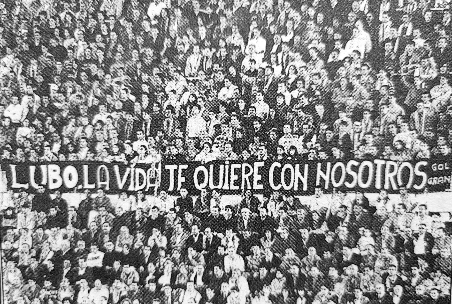  La pancarta de Lubo Penev