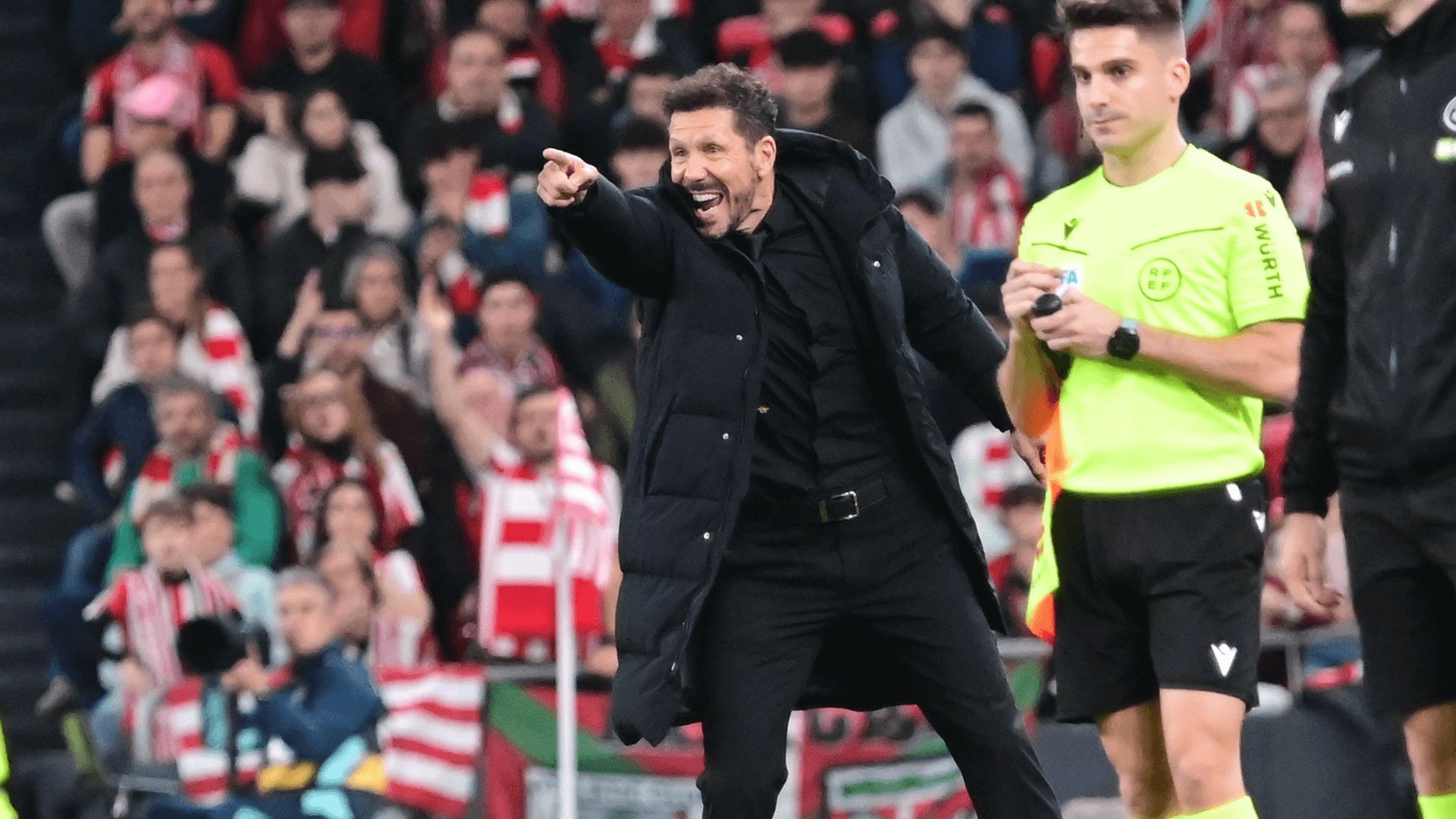  Simeone da indicaciones en el Athletic-Atlético.