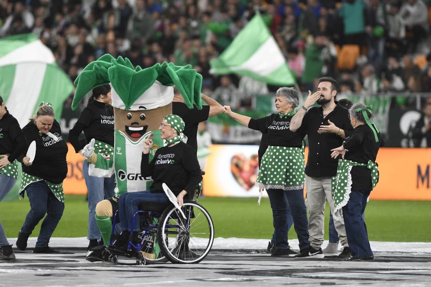  La Compañía Flamenco Inclusivo actuando en La Cartuja