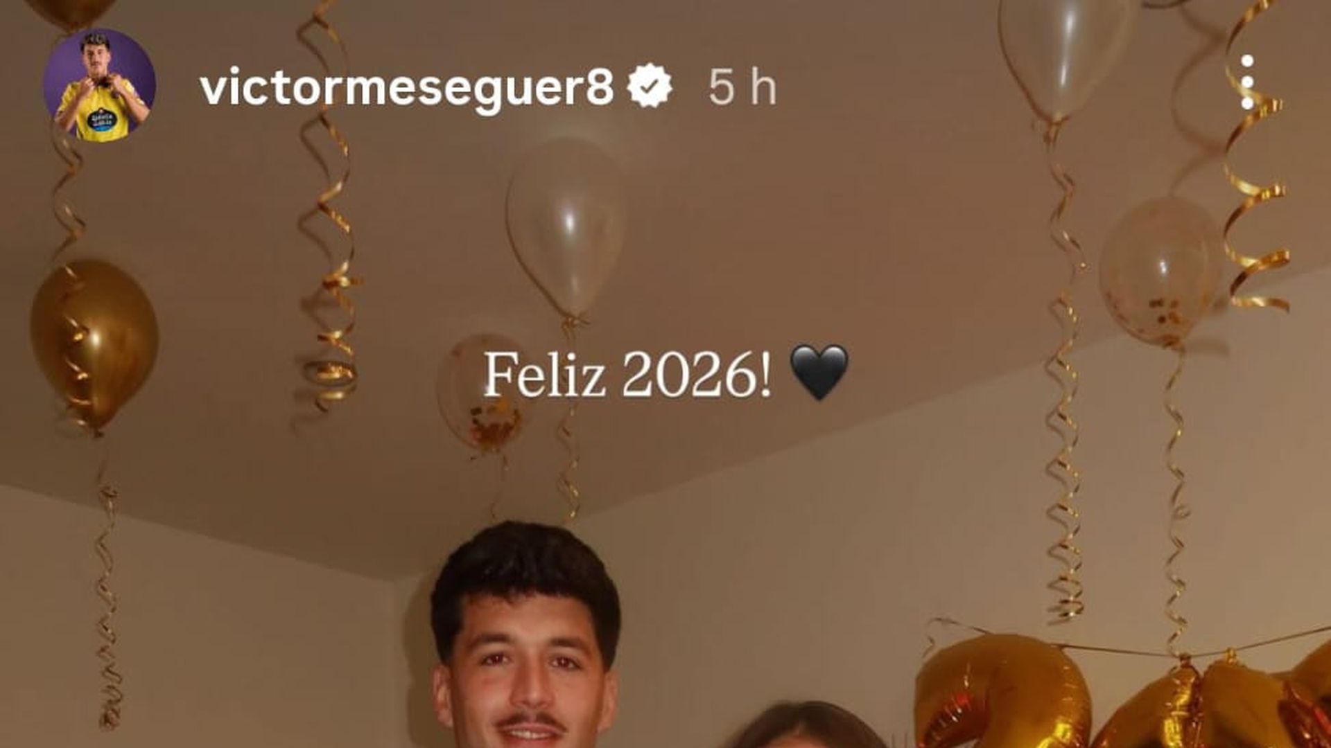 Meseguer celebra el Año Nuevo.