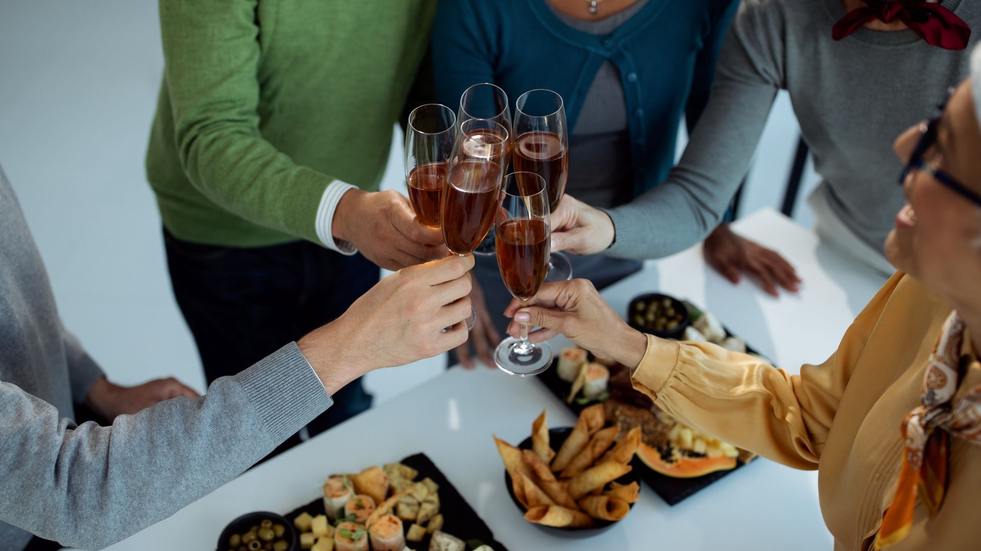 Con estas sugerencias, sorprenderás a tus amigos. Con estas sugerencias, sorprenderás a tus amigos.