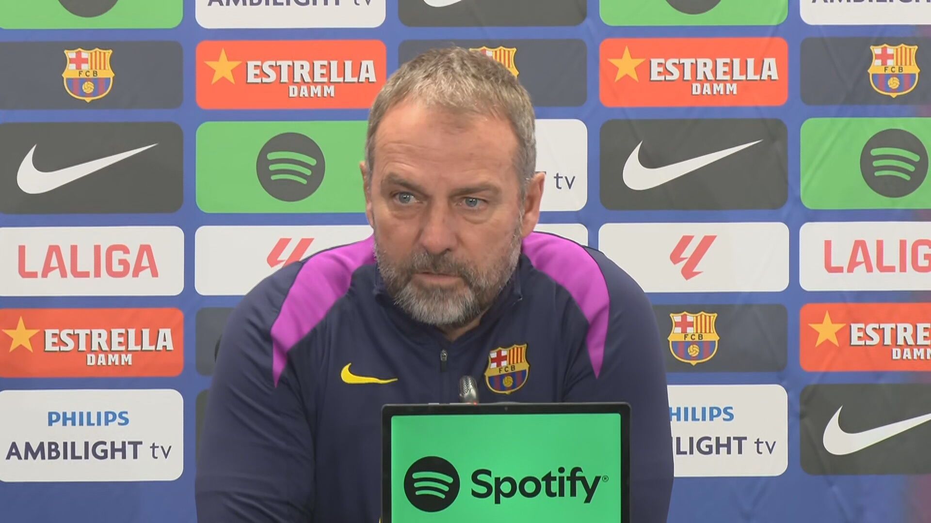 Hansi Flick en rueda de prensa