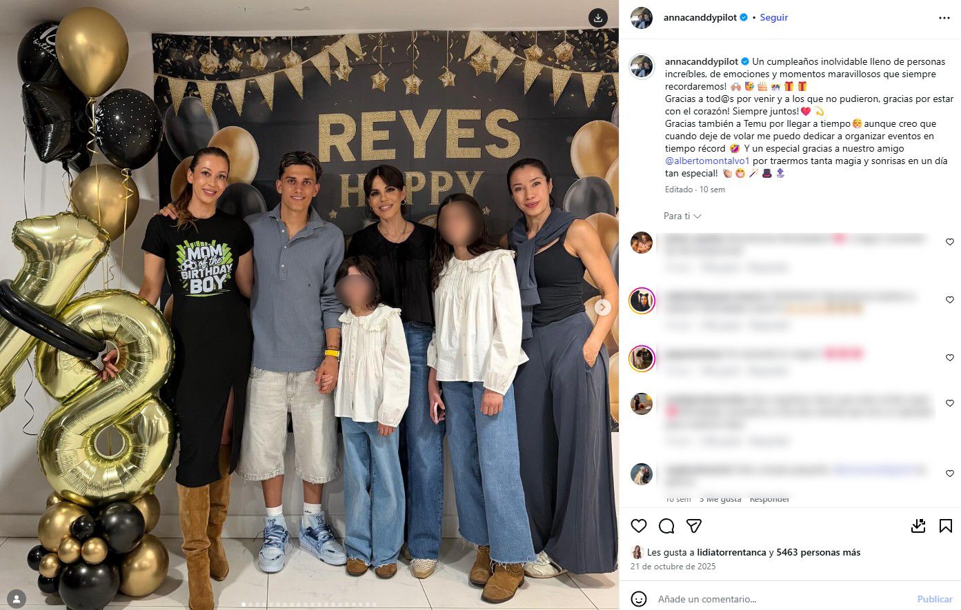 José Antonio Reyes, con su madre y sus hermanas en su 18 cumpleaños