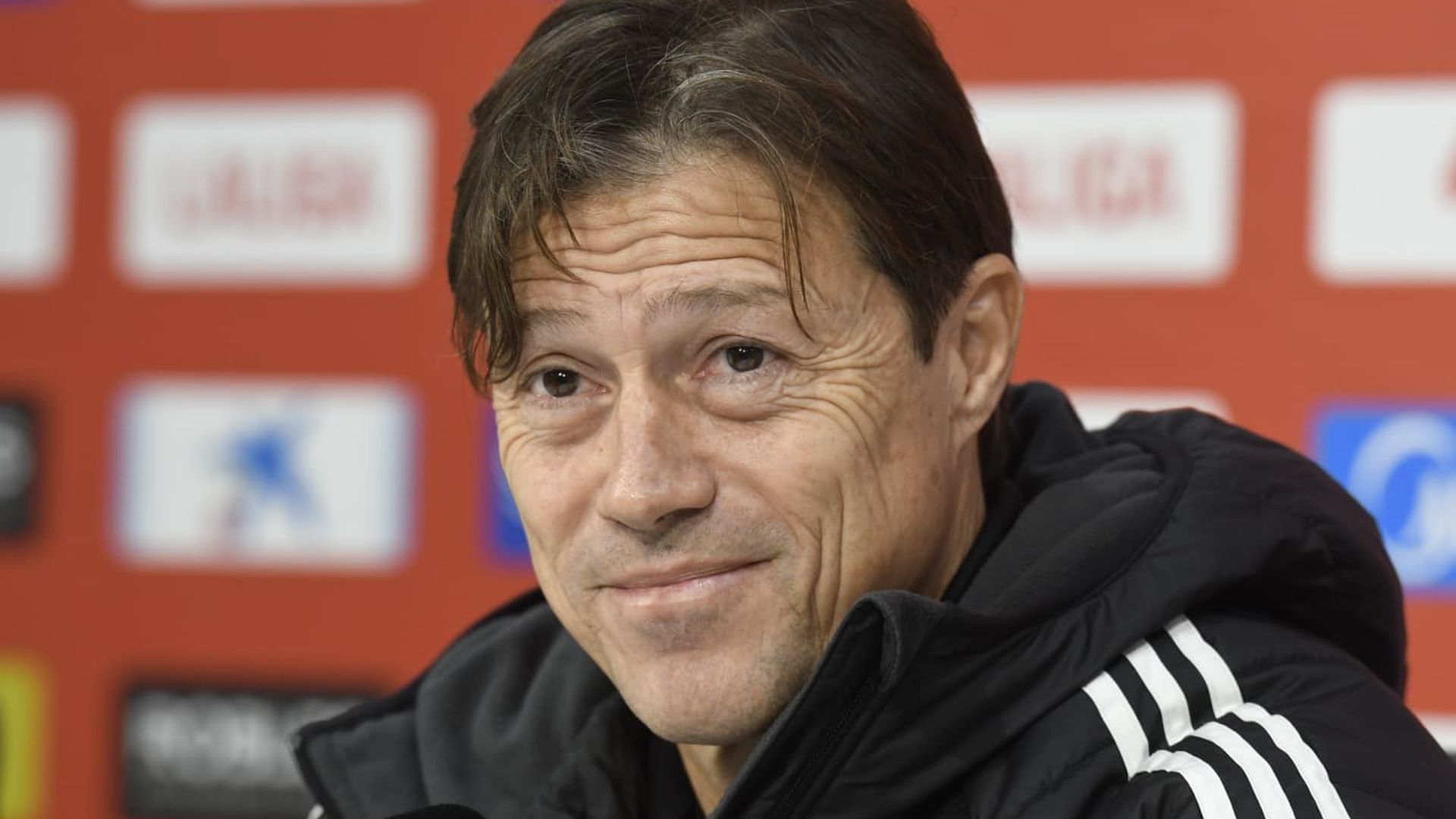 Matías Almeyda, en sala de prensa.