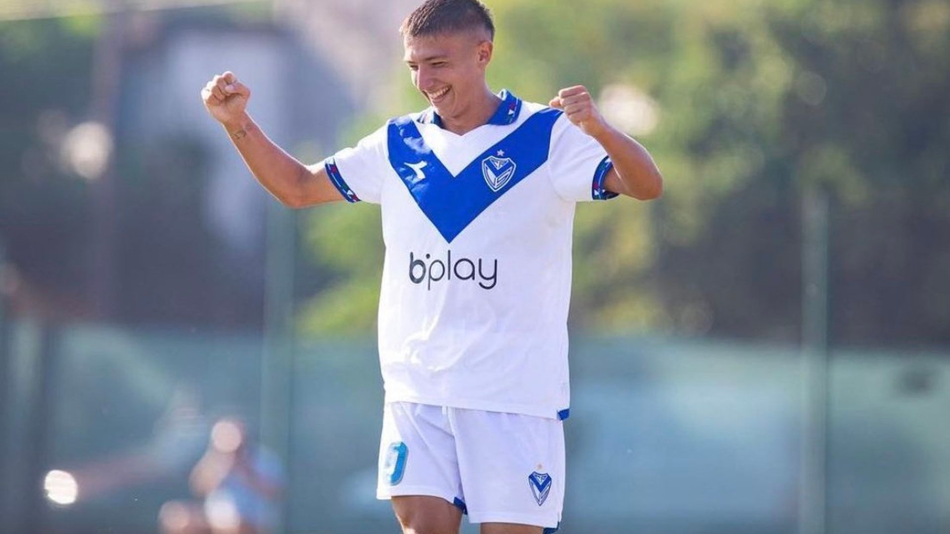 Thiago Fernández, con Vélez