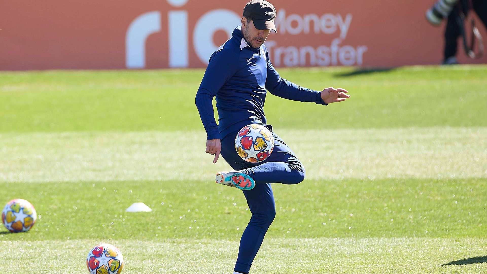 El Cholo Simeone durante un entrenamiento