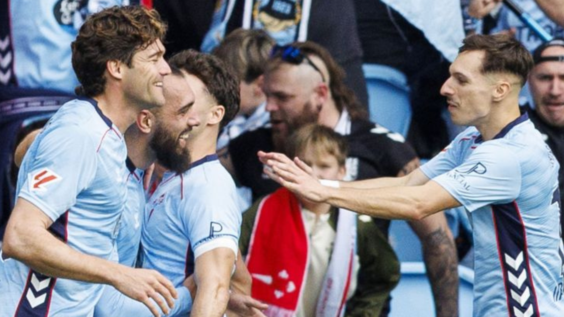 El Celta celebra el gol de Borja Iglesias