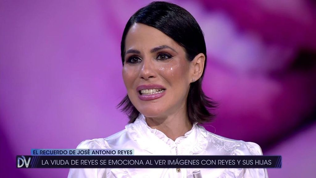 Noelia López recuerda el duro momento en el que le diagnosticaron un cáncer inoperable y cómo se lo contó a sus hijas: "Tenía mucho miedo" ¡De viernes! Temporada 3 Top Vídeos 661