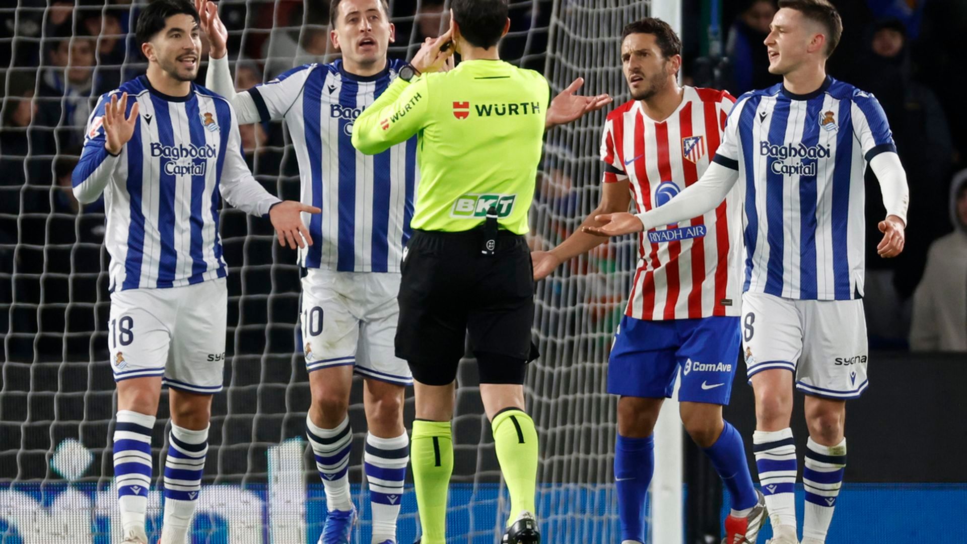 Martínez Munuera, en el Real Sociedad-Atlético