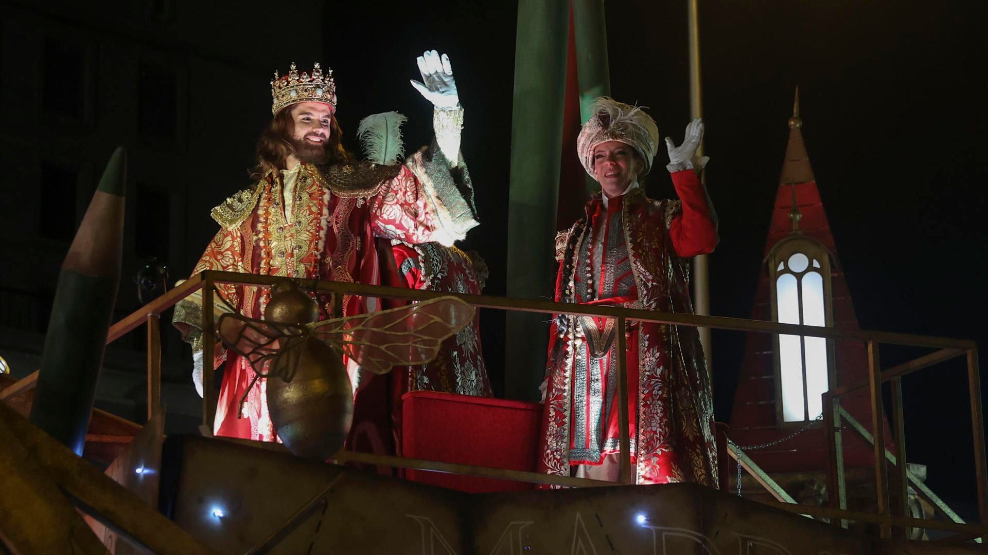 Cabalgata de los Reyes Magos 2026: Melchor, Gaspar y Baltasar traen alegría y regalos a las calles de España