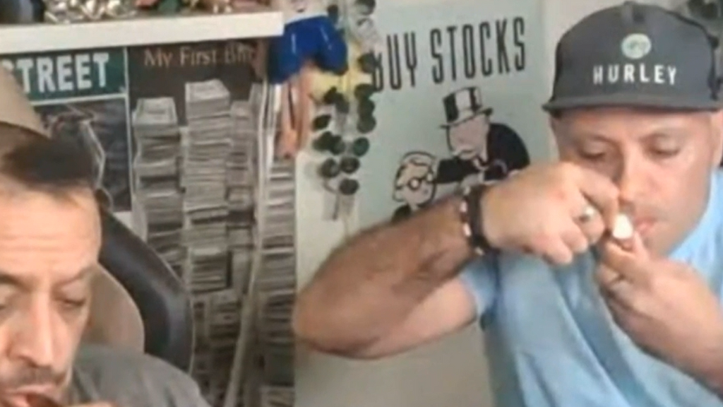 La muerte del ‘streamer’ Sergio Jiménez mientras hacía un reto de consumo de droga en directo