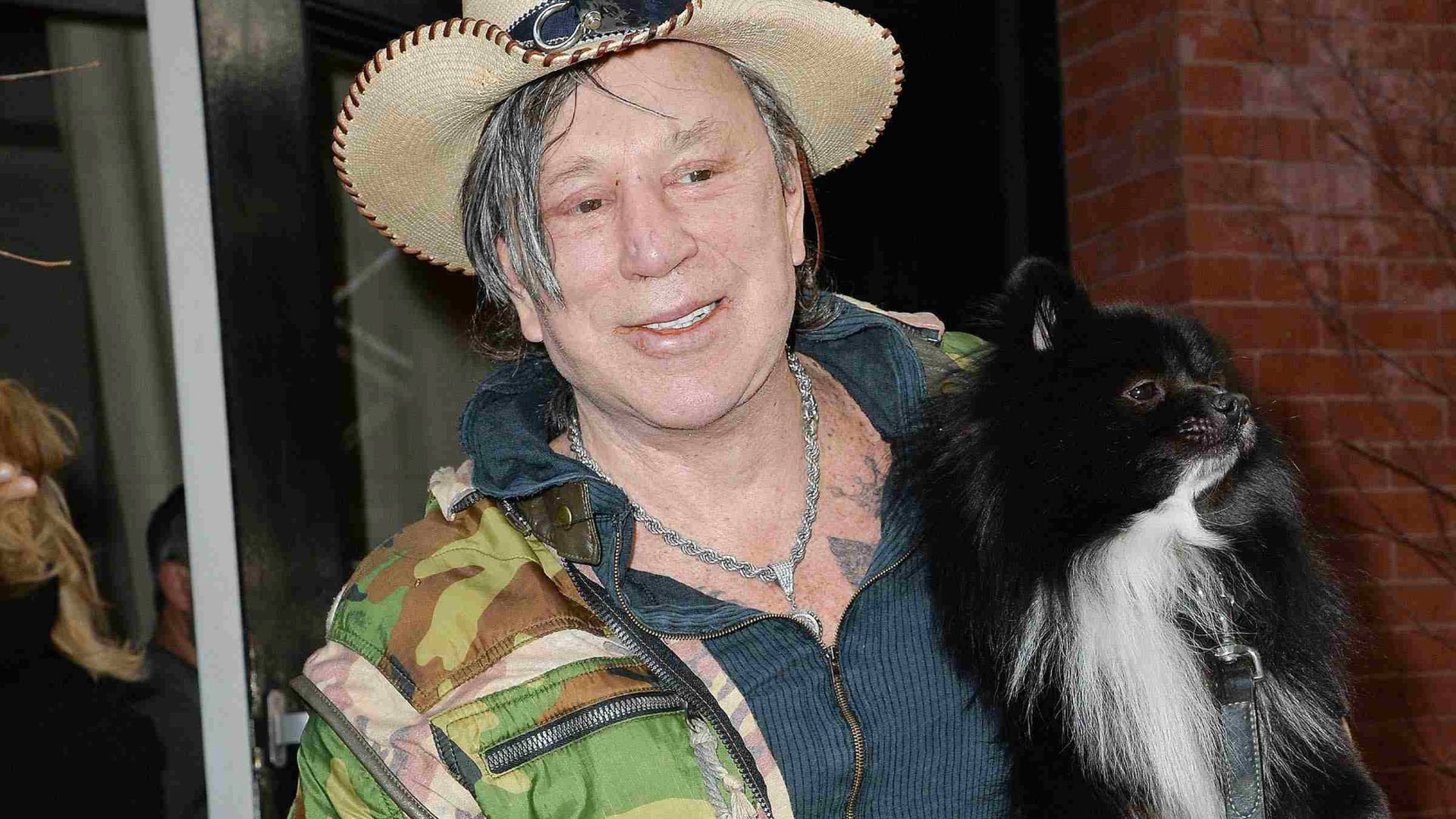 El actor de 73 años, Mickey Rourke