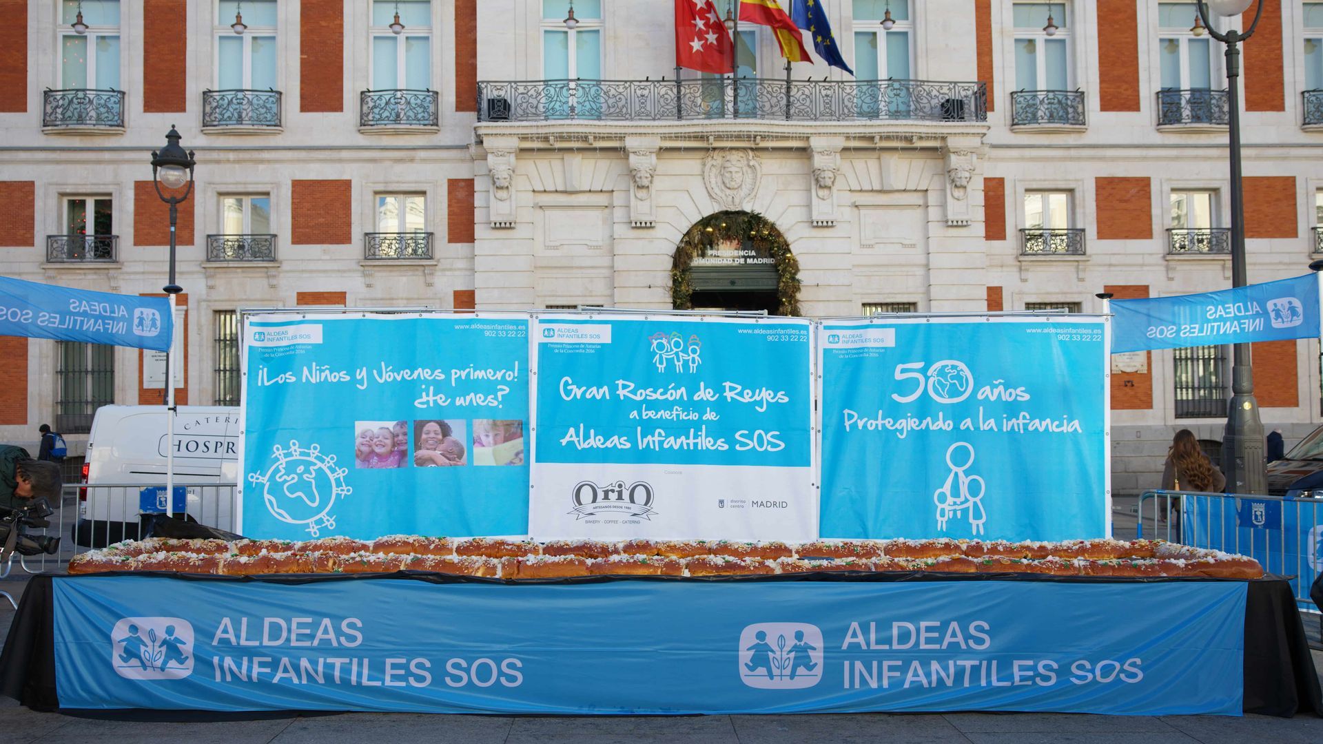 El tradicional Roscón de Reyes de Aldeas Infantiles SOS