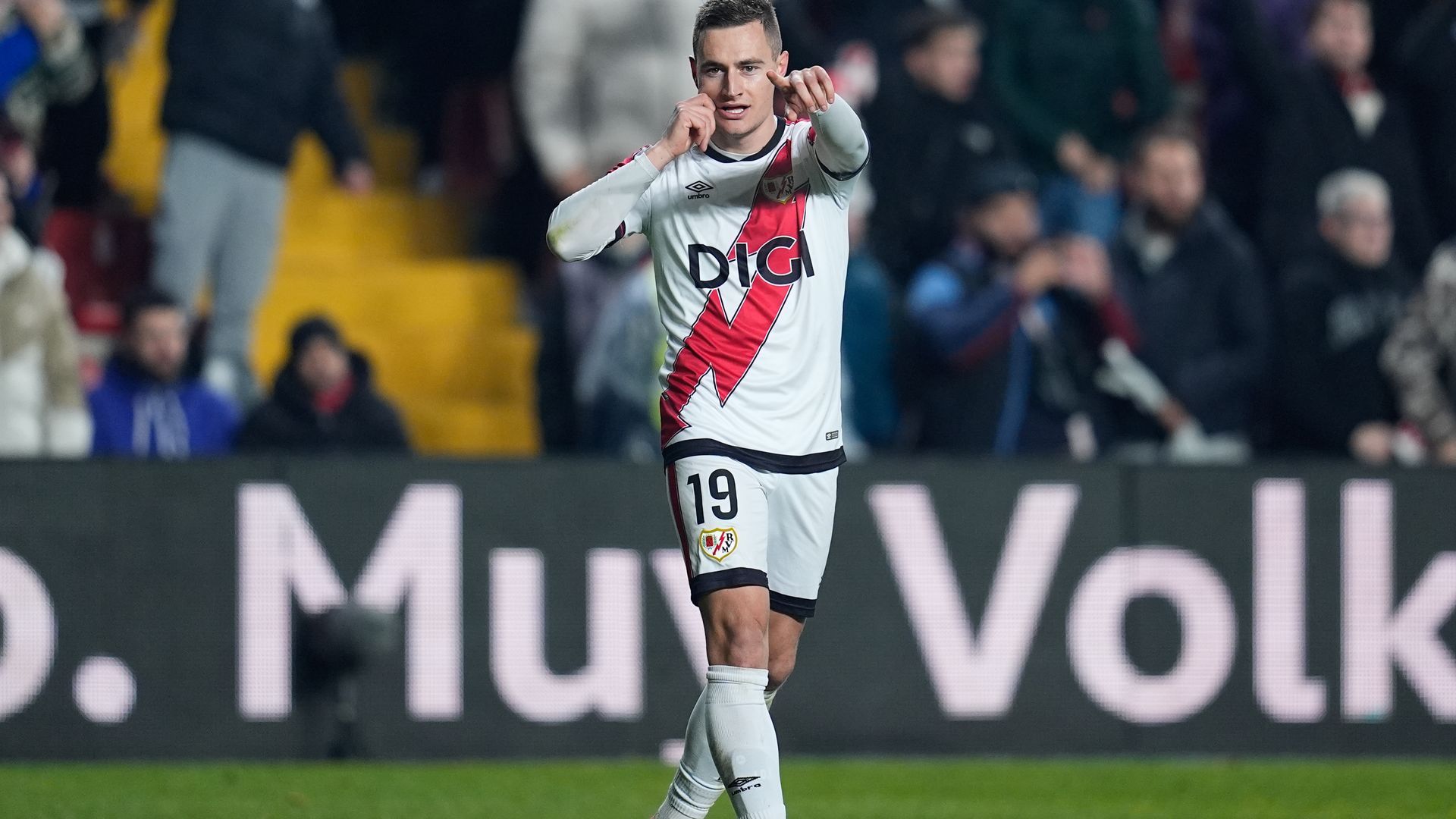 Jorge de Frutos celebrando su gol contra el Getafe en LALIGA EA Sports