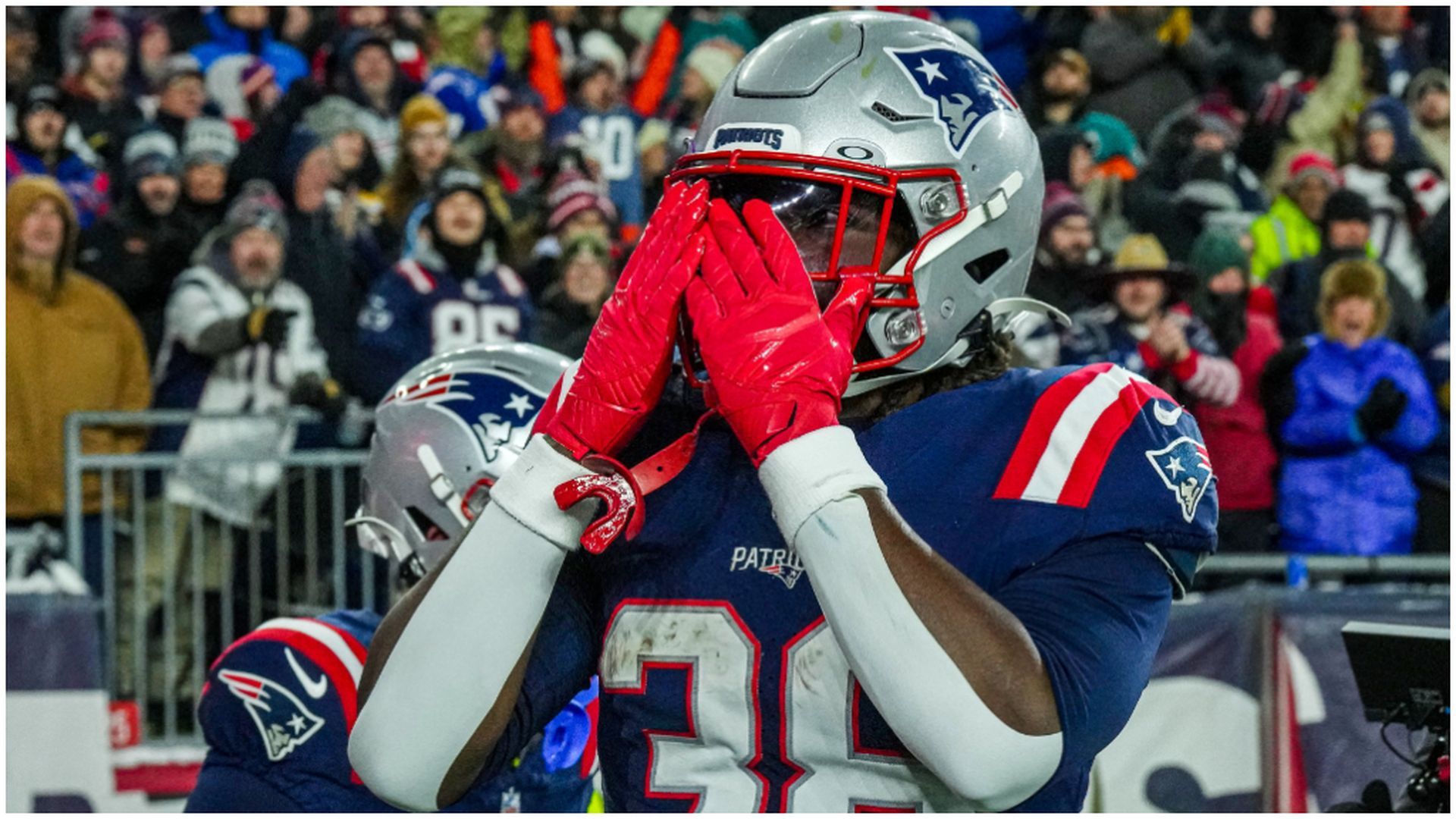 Rhamondre Stevenson agradece a los fans de los Patriots