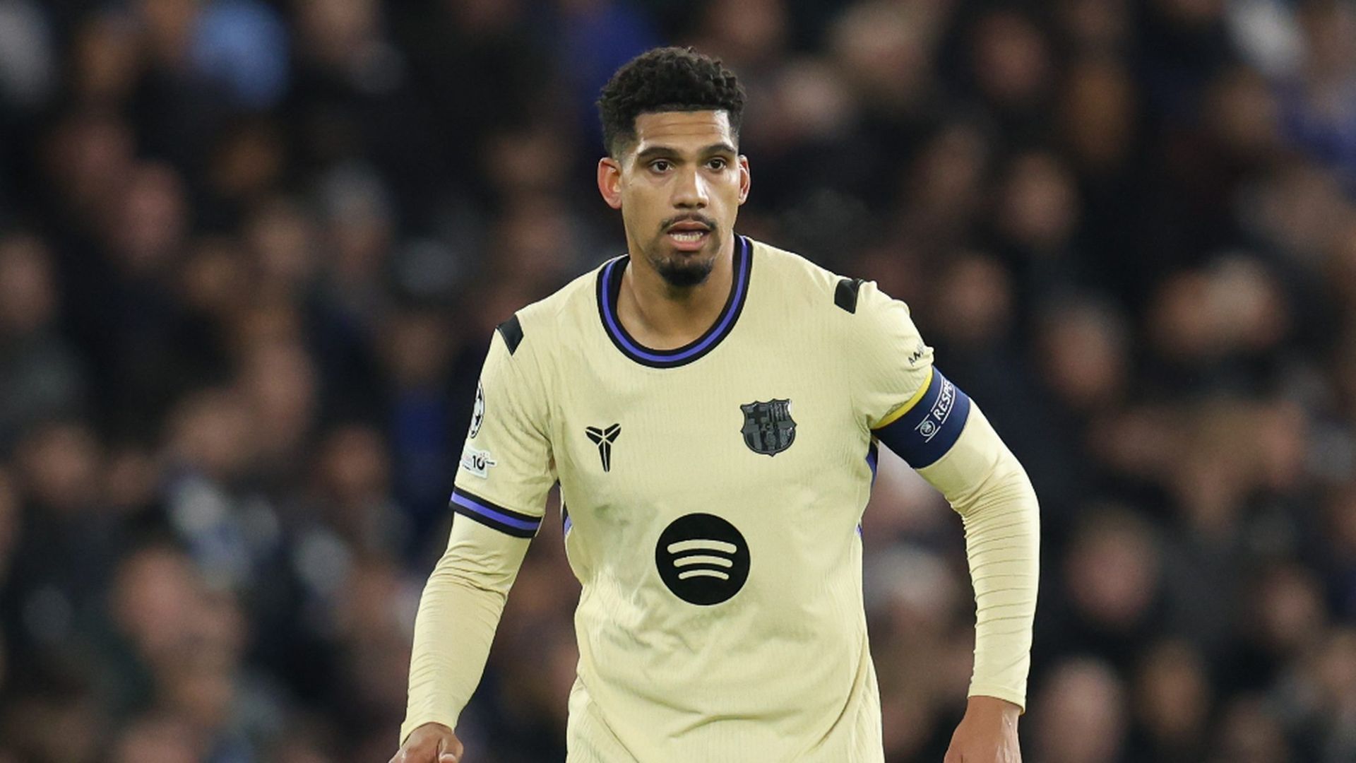 Ronald Araujo durante un partido del Barcelona Ronald Araujo durante un partido del Barcelona