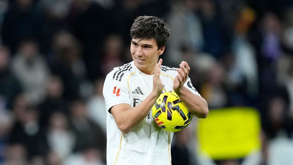 Nacho Peña, sobre Gonzalo: "Si se llamara Gonzi, como Gavi, sí iría al Mundial con España"