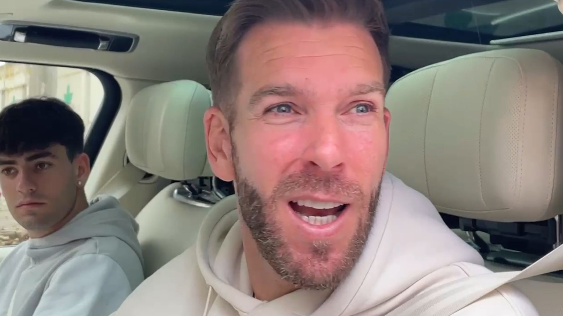 Adrián San Miguel valora el sorteo de Copa del Rey.