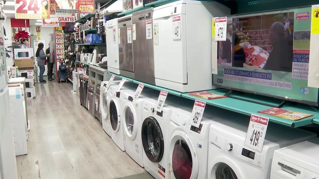 El Gobierno limita al 22 % el interés del crédito al consumo para proteger al cliente