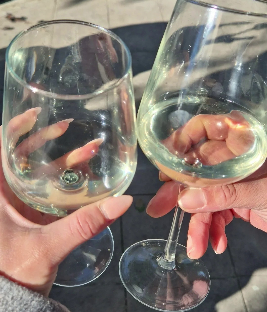 El romántico gesto de la novia de Kiko Rivera