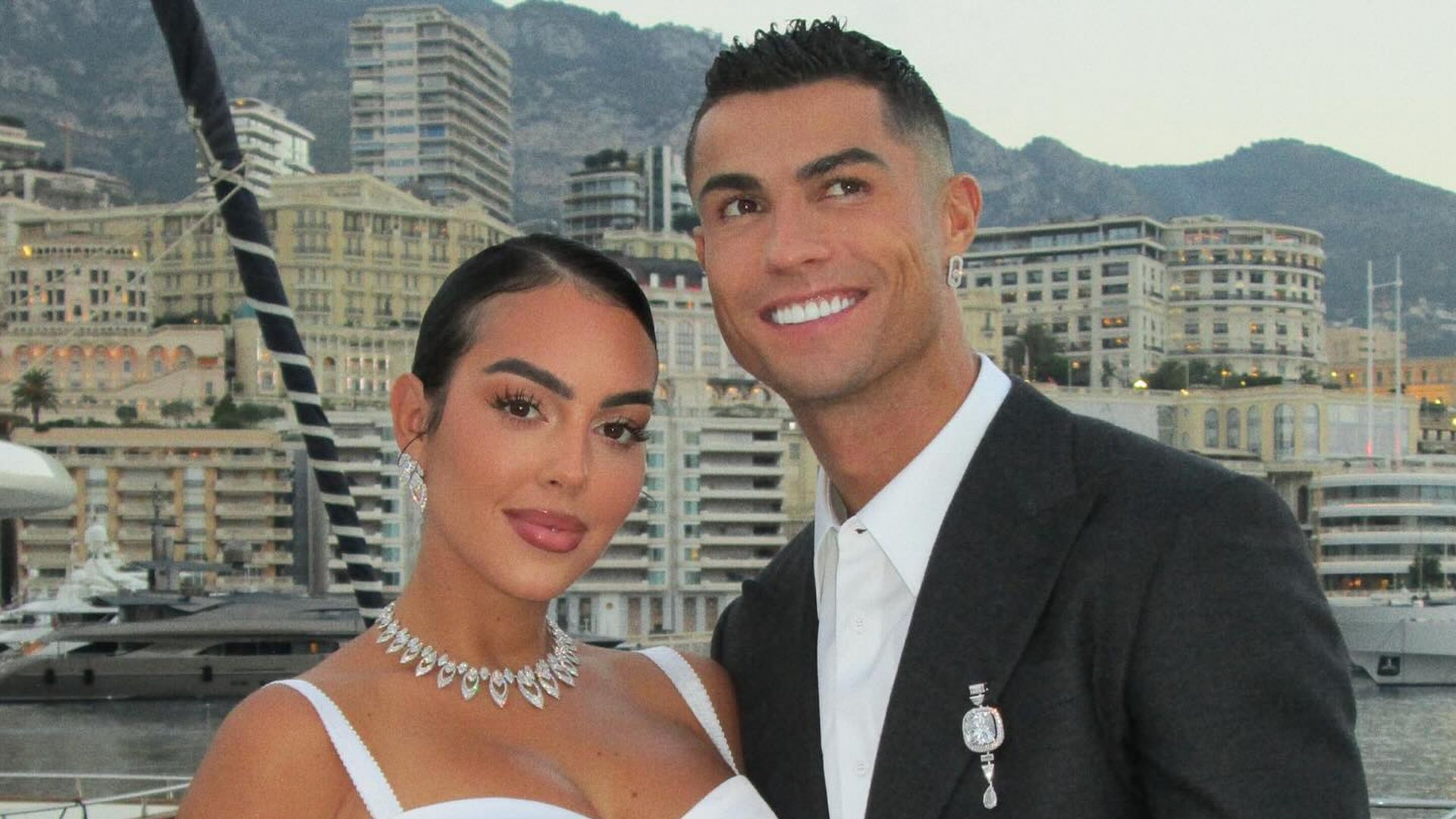 Georgina Rodríguez y Cristiano Ronaldo Georgina Rodríguez y Cristiano Ronaldo