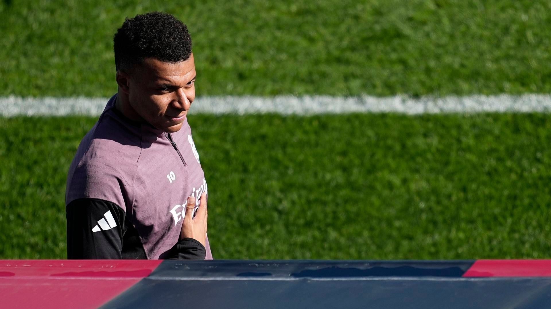 Kylian Mbappé en el entrenamiento navideño del Real Madrid
