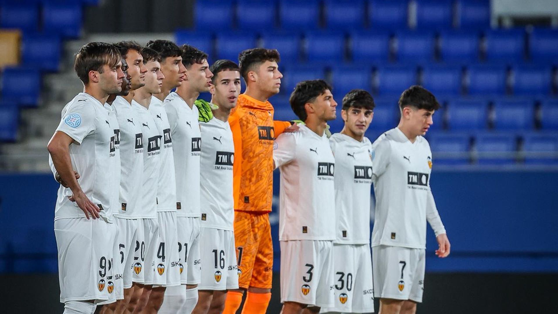 Valioso y emotivo empate del VCF Mestalla con recuerdo a Fernando Martín Valioso y emotivo empate del VCF Mestalla con recuerdo a Fernando Martín