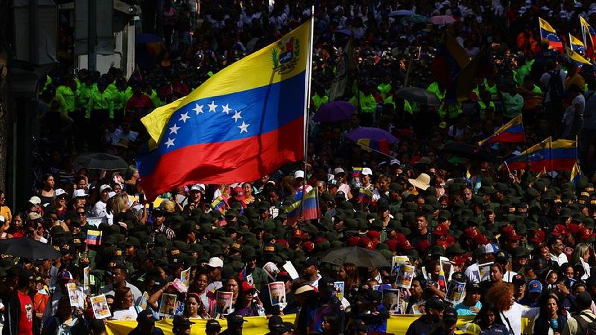 Al menos cuatro españoles entre los presos políticos liberados en Venezuela
