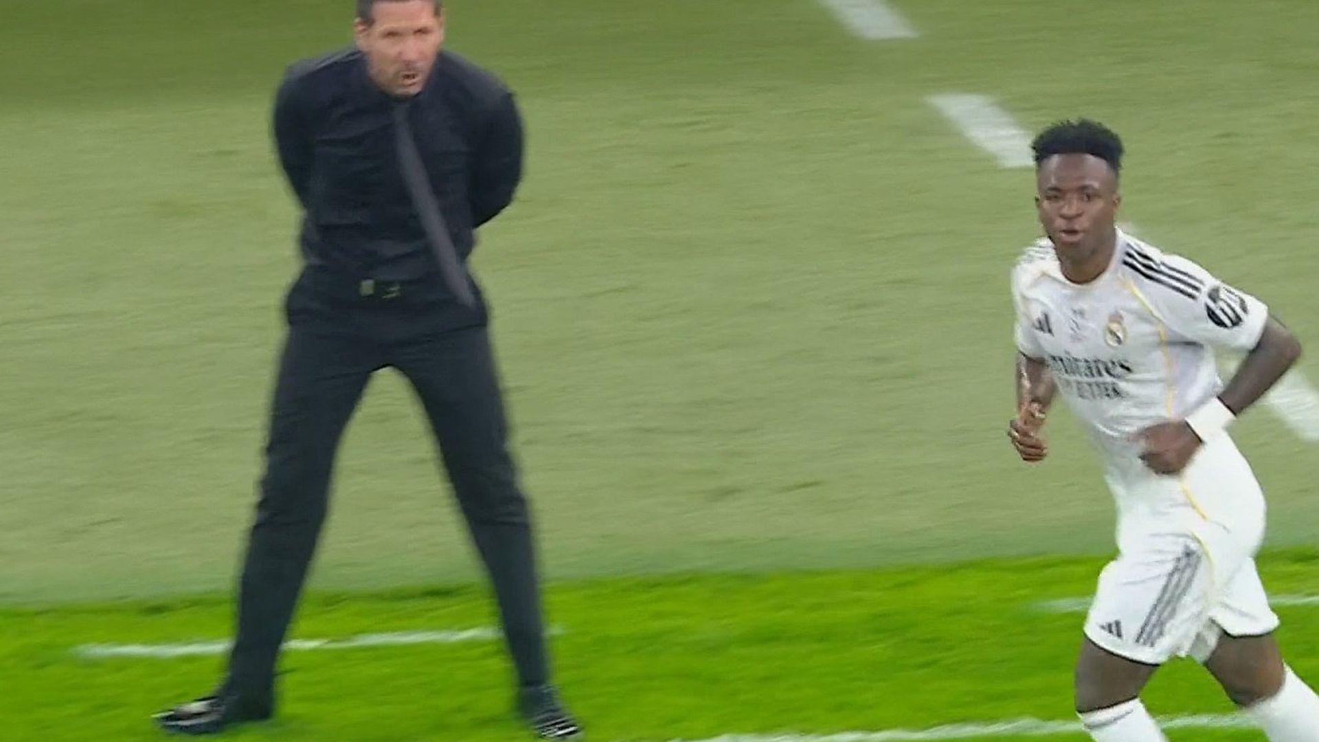 El pique entre Simeone y Vinicius Junior