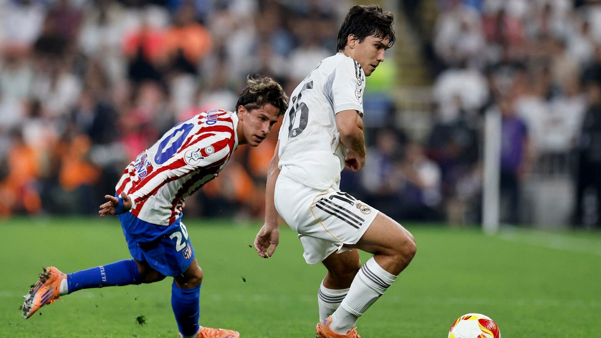 Gonzalo García ante el Atlético de Madrid