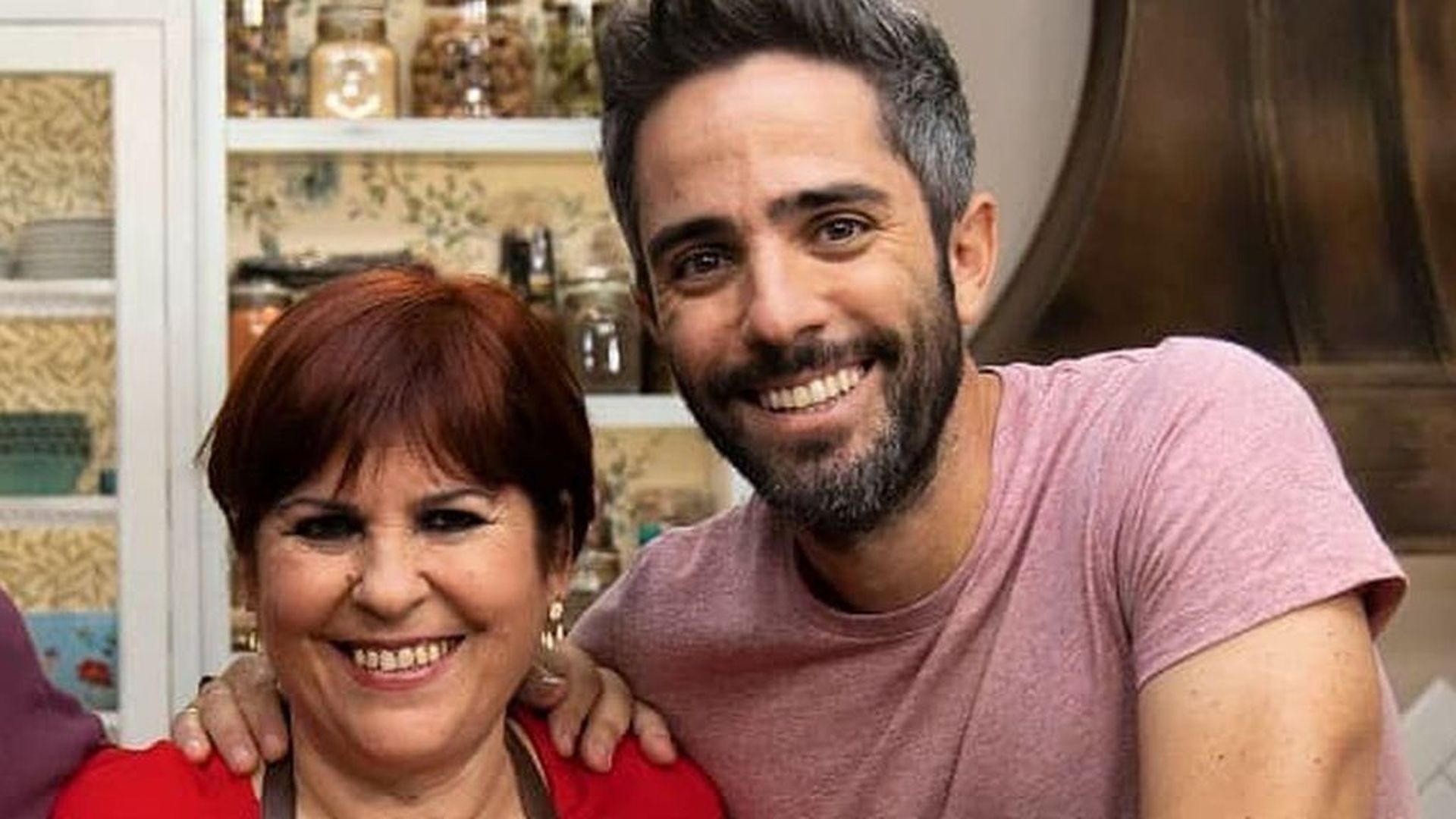 La madre de Roberto Leal trabaja en televisión