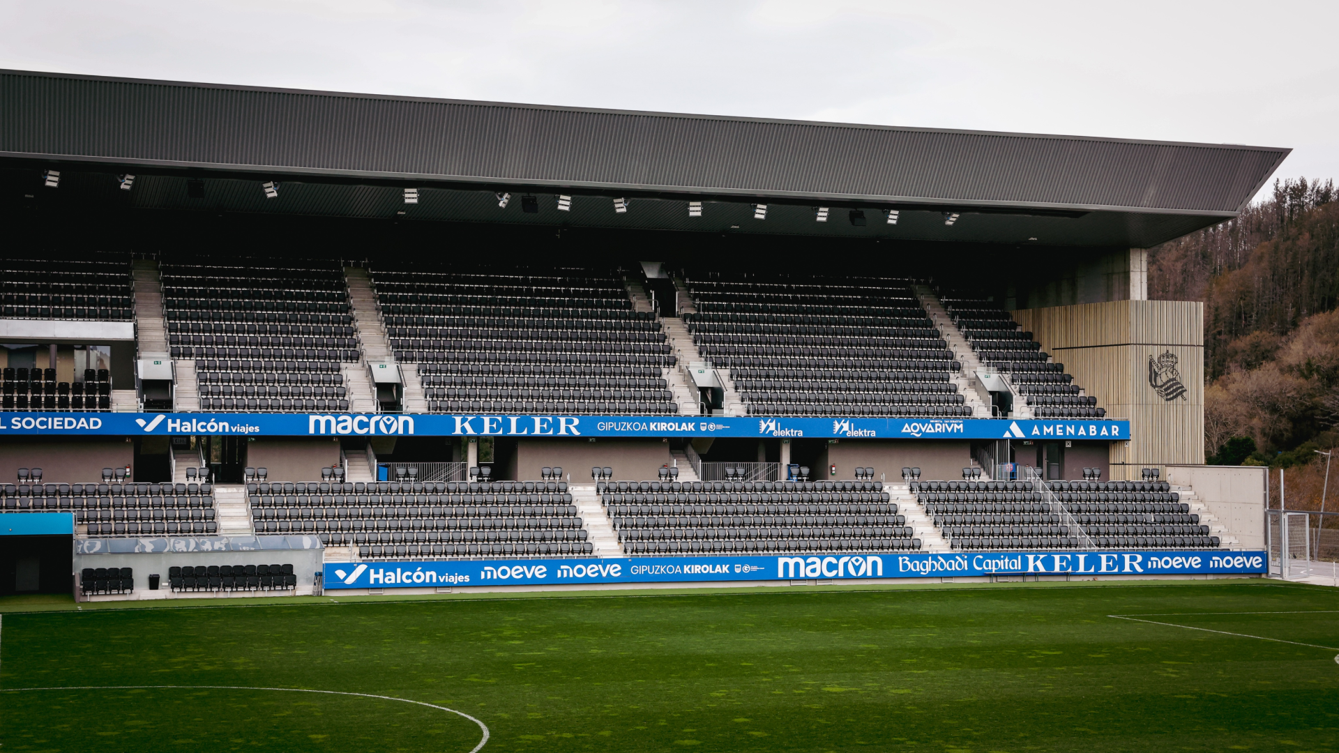 Estadio Zubieta, el nuevo campo de la Real Sociedad B Estadio Zubieta, el nuevo campo de la Real Sociedad B