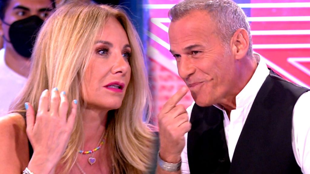 Así fue el beso de Carlos Lozano y Belén Ro