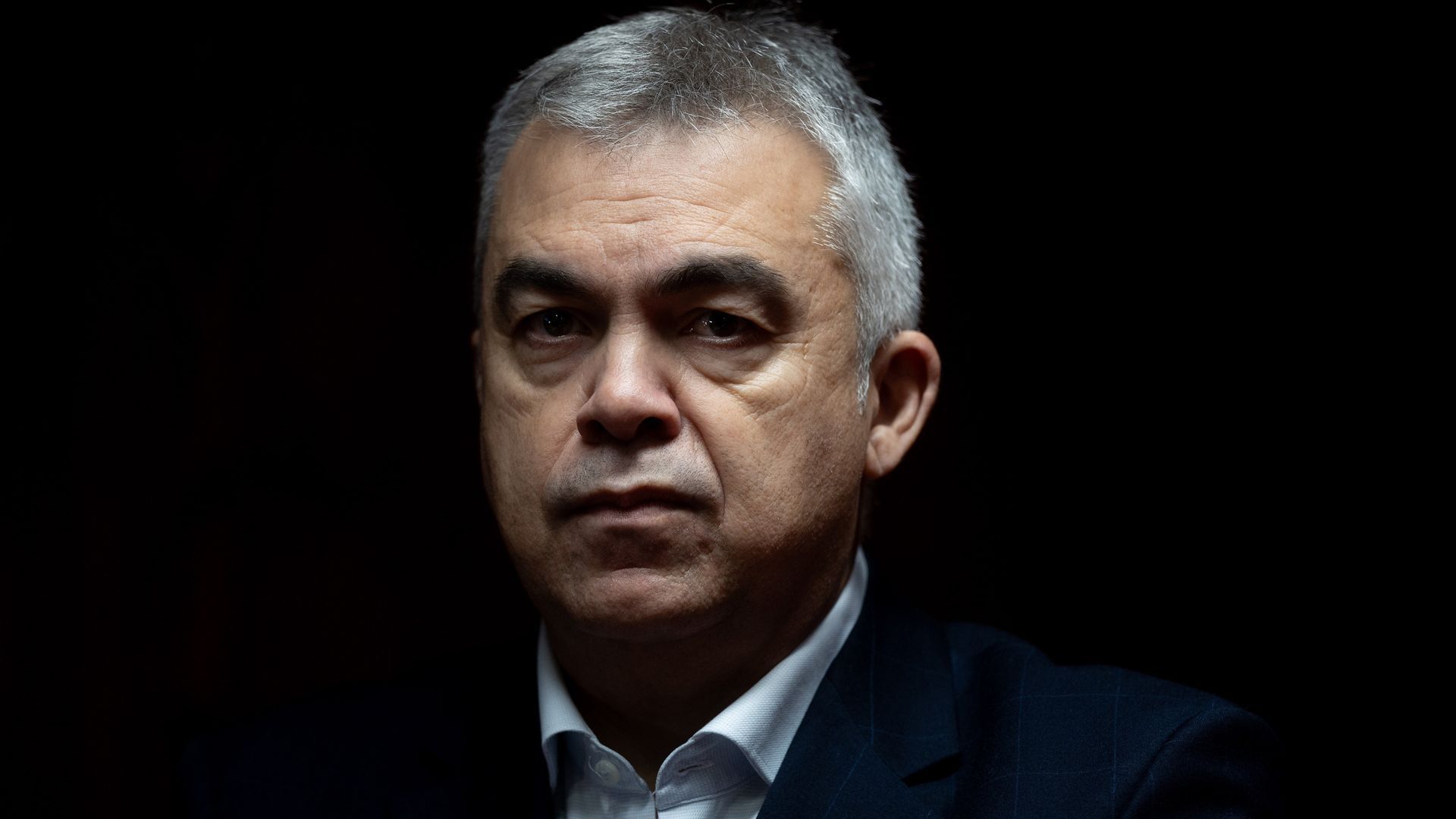 El ex secretario de Organización del PSOE Santos Cerdán a su llegada a la Comisión de Investigación del ‘caso Koldo’, en el Senado, a 17 de diciembre de 2025, en Madrid (España). Cerdán comparece ante la comisión casi un mes después de salir de prisión, d