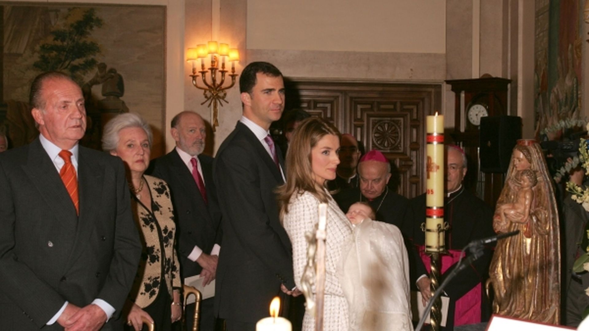 En el bautizo de Leonor