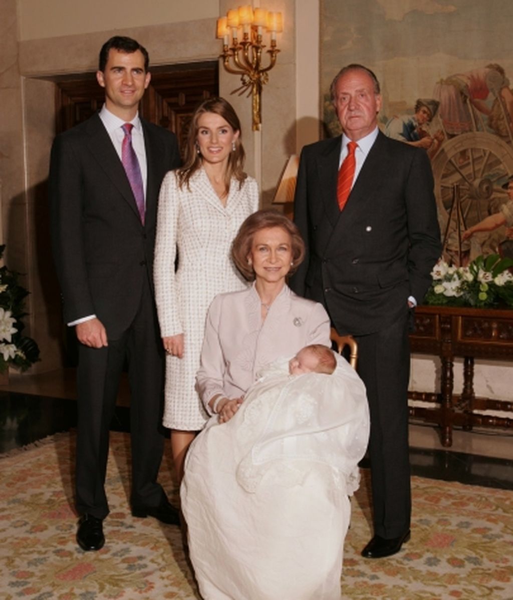 En el bautizo de Leonor