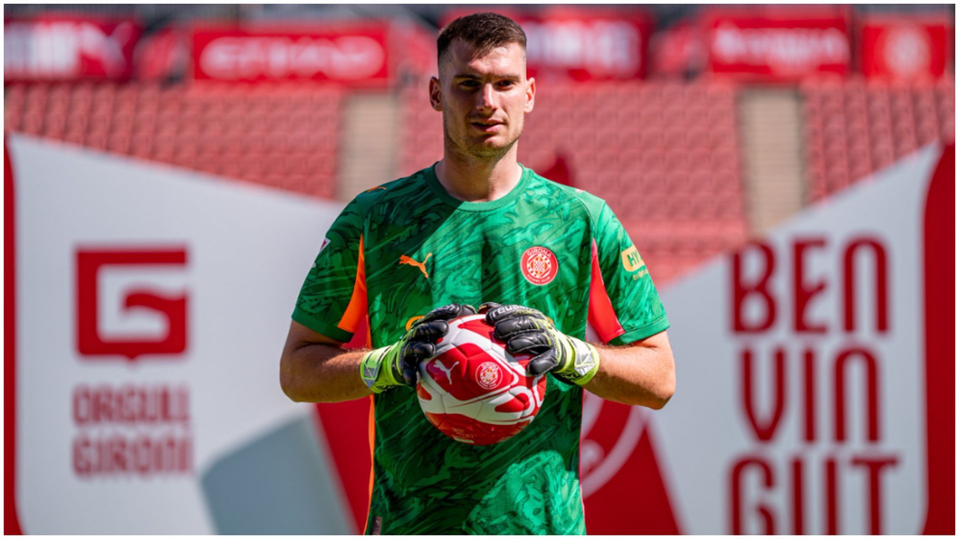 Livakovic, en su presnetación con el Girona