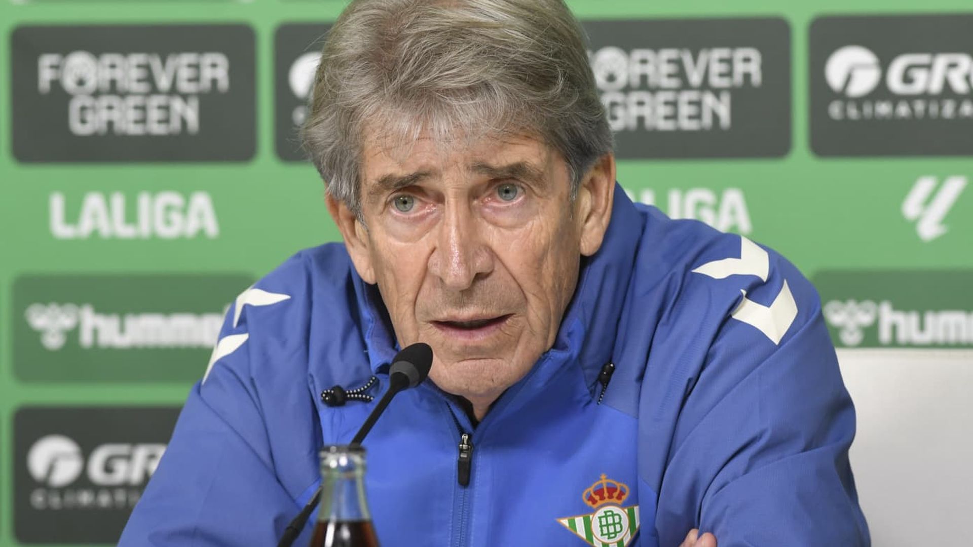 Pellegrini, en sala de prensa