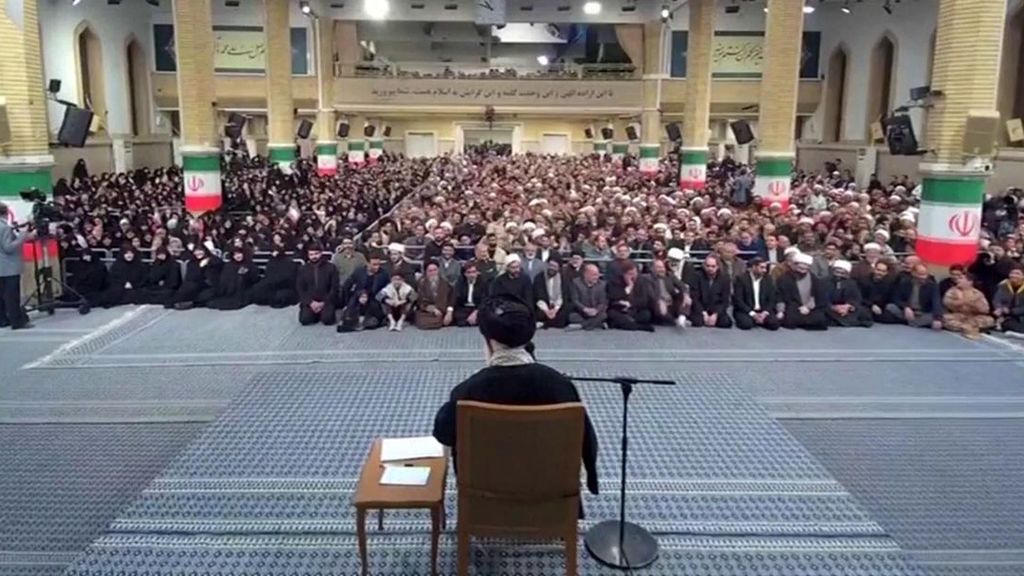 Más de 50 muertos por las protestas antigubernamentales en Irán, según una ONG: "El apagón de Internet recuerda la sangrienta represión de 2019"