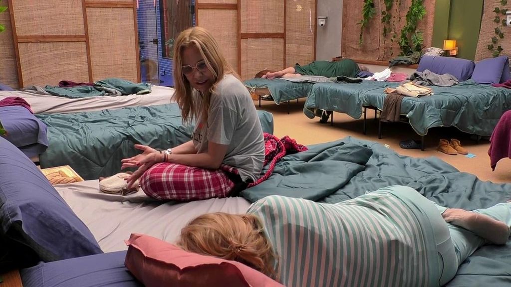 Belén Rodríguez sentencia a uno de sus compañeros de 'GH DÚO': "Le tengo manía, no me fío" GH DÚO GH DÚO 4 Top Vídeos 44