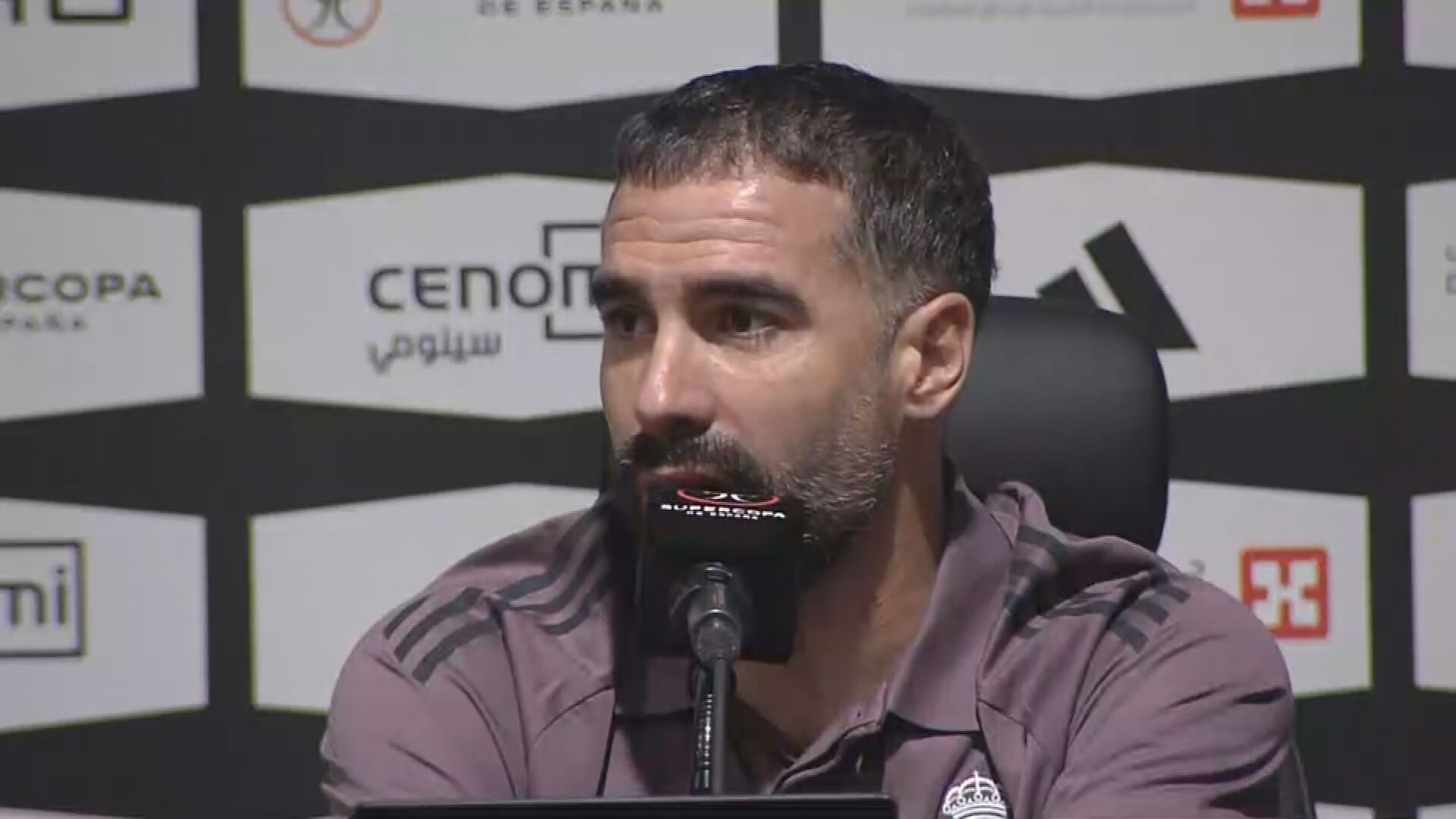 Dani Carvajal, en sala de prensa en Yeda