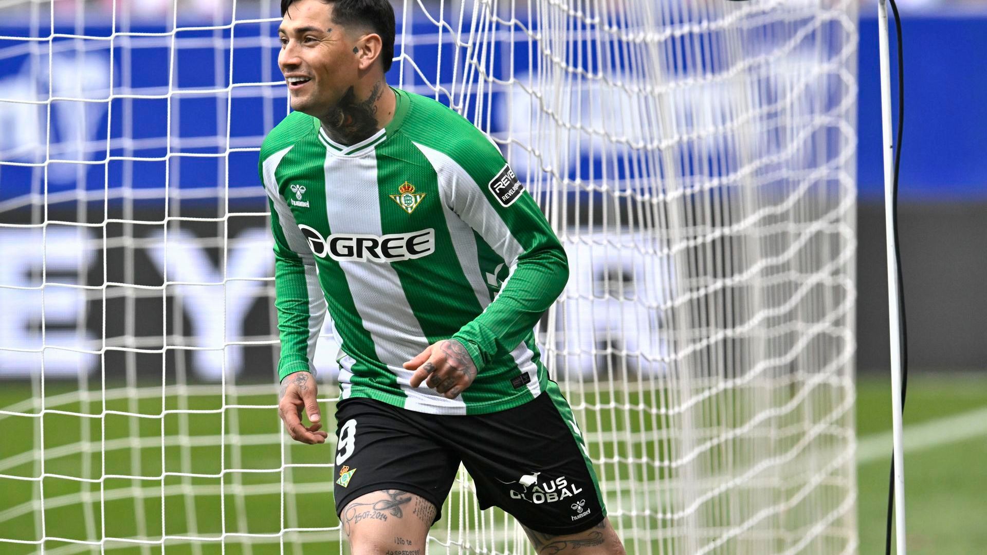 El Chimy Ávila, ante el Oviedo