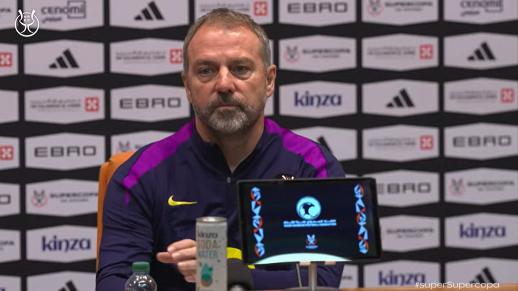 Hansi Flick pasa de favoritismo antes de la final y responde a la presencia de Lamine Yamal: "Es totalmente distinto"