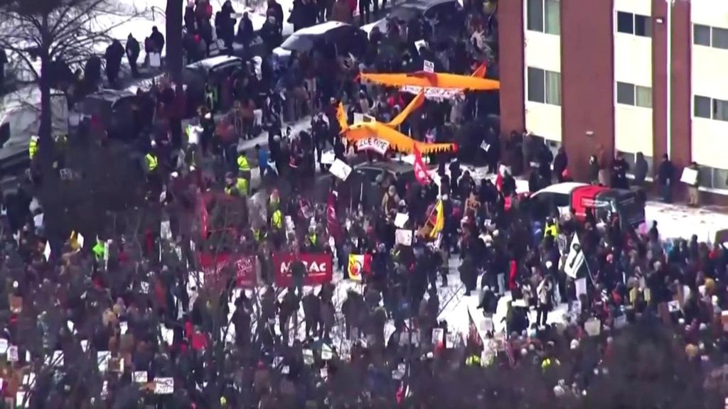 Miles de manifestantes denuncian en Minneapolis la muerte de Renee Good por disparos de un agente de inmigración