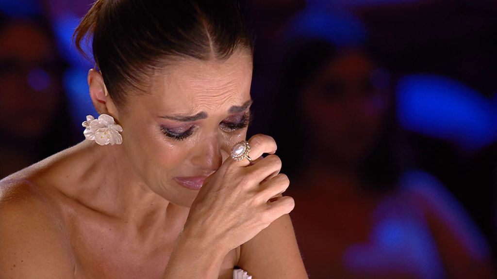 Paula Echevarría rompe a llorar al ver al coro minero de Turón recordar una tragedia asturiana Got Talent Temporada 11 Top Vídeos 9