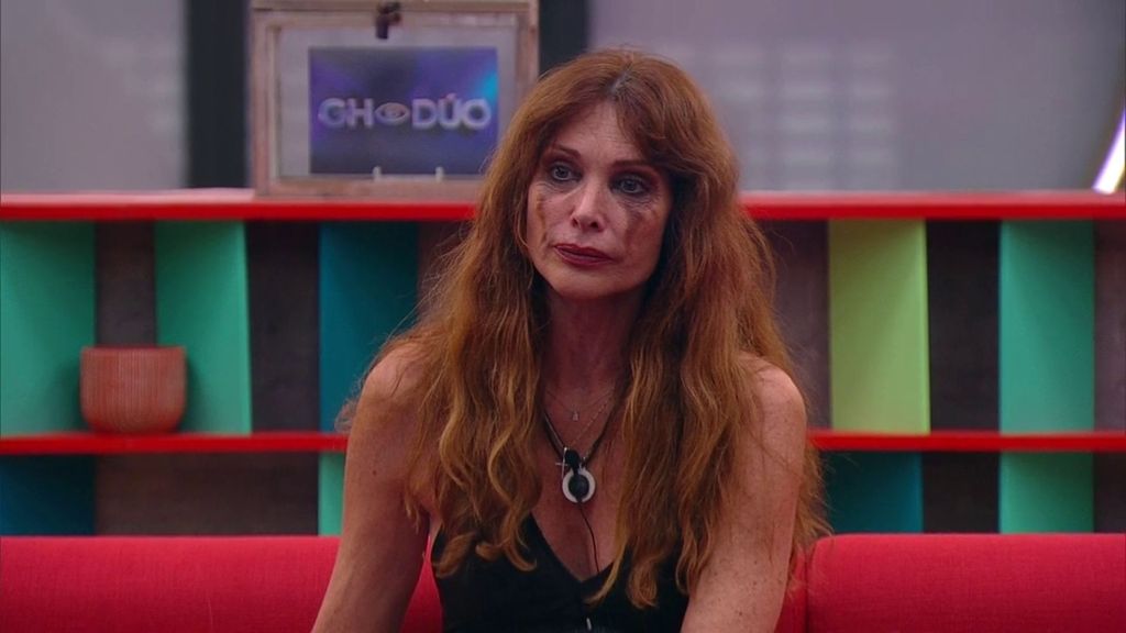 La manzana de la discordia: la casa de 'GH DÚO' estalla contra Cristina Piaget por cometer una infracción en la prueba