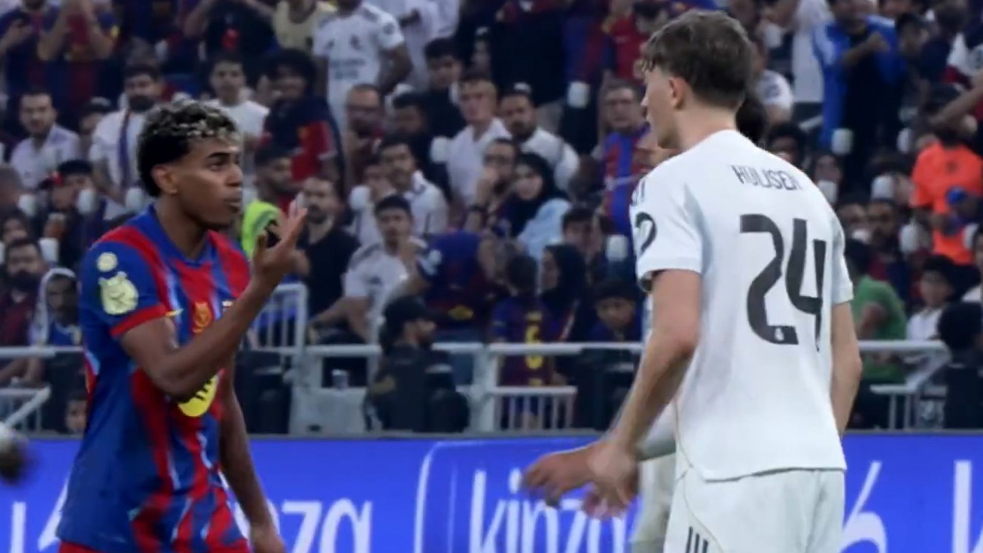 El enganchón entre Dean Huijsen y Lamine Yamal