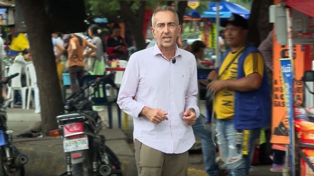 El relato de Federico Molina, reportero de 'Informativos Telecinco', que narra cómo se vive en la frontera entre Colombia y Venezuela tras el asalto