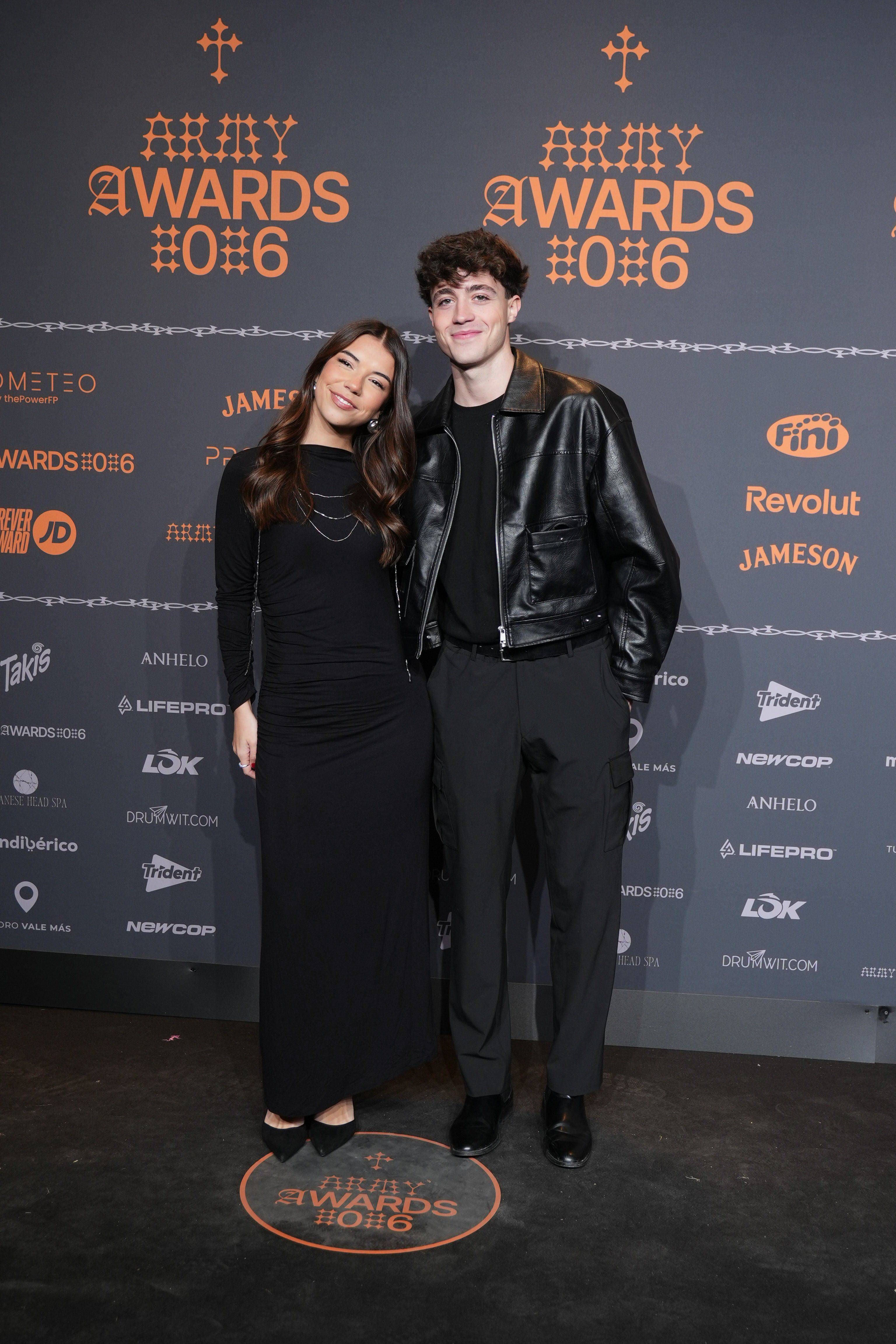 Juan Pérez y Elena Gortari